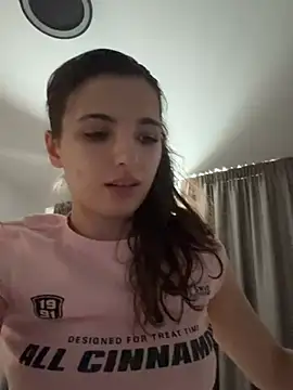 Lanaprincess22 online show from 07/16/26, 05:57