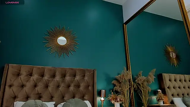 AprilWong online show from 03/16/25, 12:22