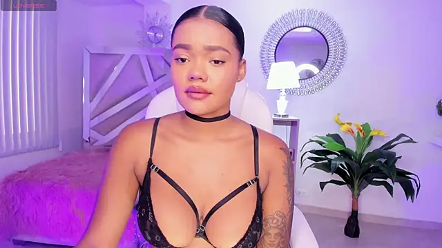 madisson davon online show from 12/10/24, 02:17