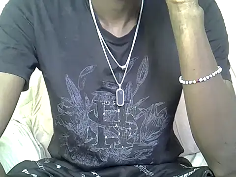 Delicious-D online show from 06/17/26, 05:10