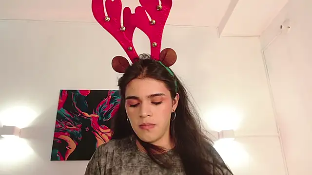 Snapshot of NoahCasstro chatting on 12/20/24, 07:17 NoahCasstro online show from 12/20/24, 07:17