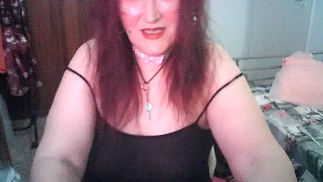 Snapshot of SabrinaXlovess chatting on 05/13/26, 04:26 SabrinaXlovess online show from 05/13/26, 04:26