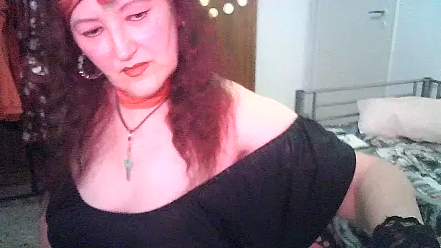 Snapshot of SabrinaXlovess chatting on 06/06/26, 05:50 SabrinaXlovess online show from 06/06/26, 05:50