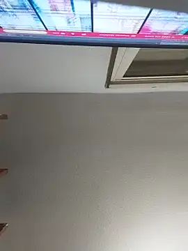 Snapshot of skrigul12 chatting on 12/23/24, 06:37 skrigul12 online show from 12/23/24, 06:37