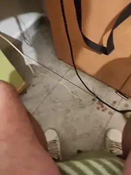 Snapshot of skrigul12 chatting on 01/24/25, 02:39 skrigul12 online show from 01/24/25, 02:39