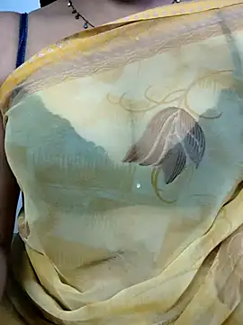 VR here 4U online show from 10/05/25, 12:03