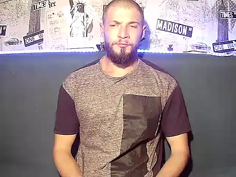 Snapshot of jimmyy_ chatting on 10/17/25, 11:35 jimmyy online show from 10/17/25, 11:35