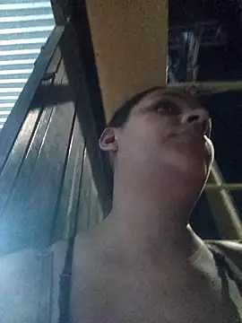 Snapshot of Andreita_95 chatting on 11/05/25, 11:16 Andreita 95 online show from 11/05/25, 11:16