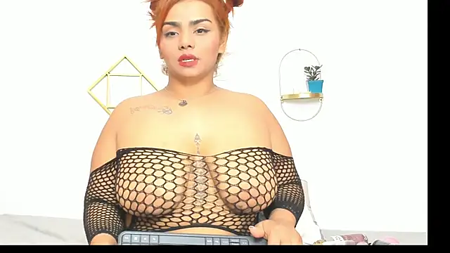 AnahiSmitth online show from 01/11/25, 02:20