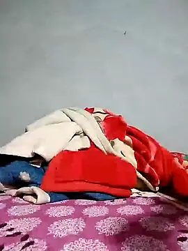 tara 0000 online show from 02/11/25, 01:51