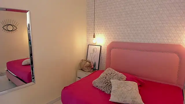 Kittytimberlake online show from 11/16/25, 12:22