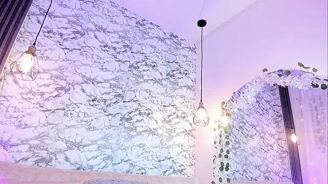 aihnoa split online show from 10/06/25, 01:19