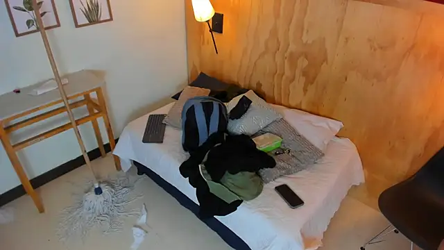 jacob-coper online show from 03/22/25, 09:24