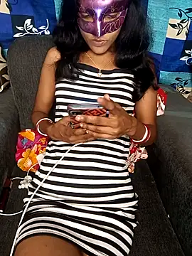 REVA DARLING online show from 02/06/25, 10:48