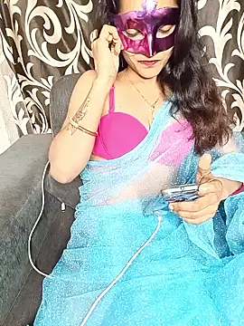 REVA DARLING online show from 04/05/26, 11:18