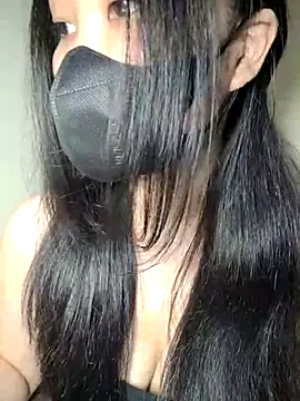 Snapshot of Athena20001 chatting on 11/04/25, 07:13 Athena20001 online show from 11/04/25, 07:13