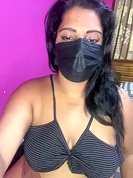 NOORA-GIRL online show from 10/16/25, 11:39