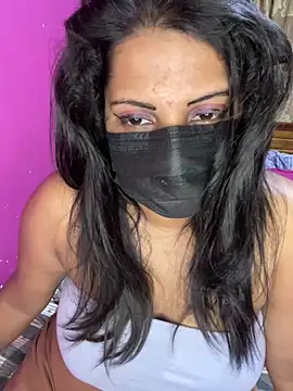 NOORA-GIRL online show from 11/13/25, 11:31