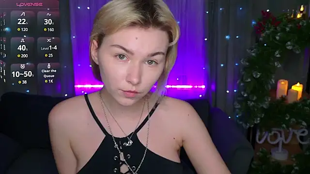 BunnyAnny online show from 12/15/24, 08:36