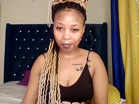 Snapshot of Licia_harvin chatting on 02/22/25, 07:58 Licia harvin online show from 02/22/25, 07:58