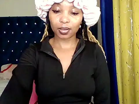 Snapshot of Licia_harvin chatting on 02/27/25, 06:53 Licia harvin online show from 02/27/25, 06:53