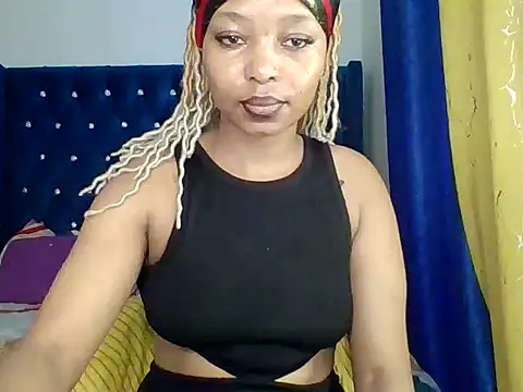 Snapshot of Licia_harvin chatting on 03/17/25, 07:13 Licia harvin online show from 03/17/25, 07:13