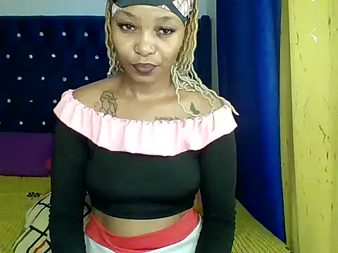 Snapshot of Licia_harvin chatting on 03/22/25, 08:08 Licia harvin online show from 03/22/25, 08:08