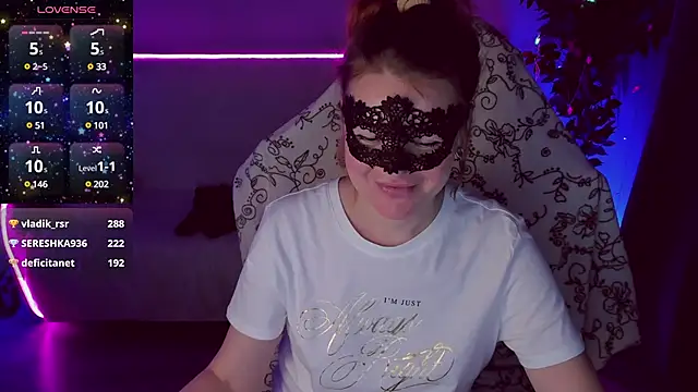 Sexy-Housewife online show from 01/11/25, 10:18