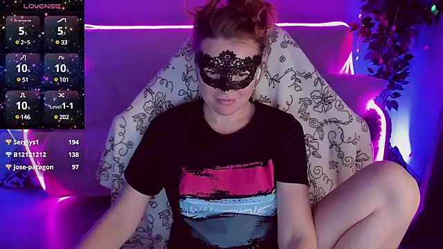 Sexy-Housewife online show from 01/21/25, 01:08