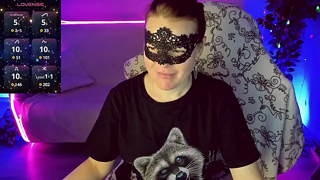 Sexy-Housewife online show from 02/06/25, 05:14