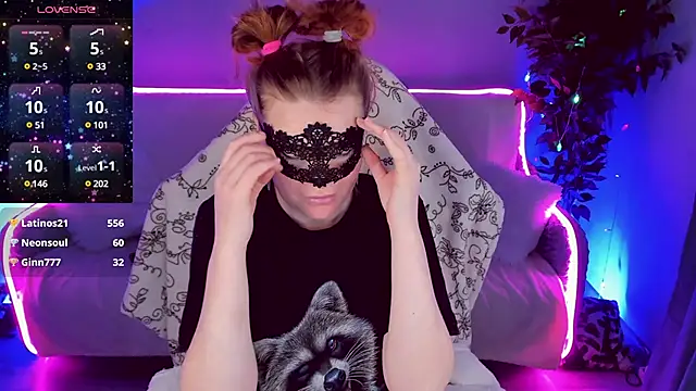 Sexy-Housewife online show from 02/06/25, 12:05