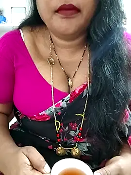 Swapna 143 online show from 06/15/26, 02:25