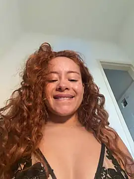 Snapshot of Marie_Rose chatting on 04/17/26, 09:45 Marie Rose online show from 04/17/26, 09:45