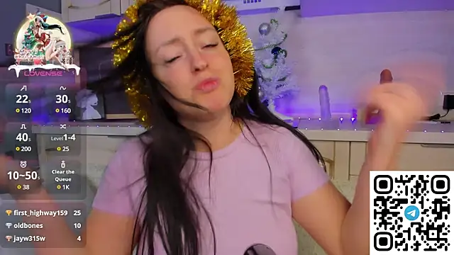 Snapshot of Kruela_Eva chatting on 12/31/24, 02:51 Kruela Eva online show from 12/31/24, 02:51