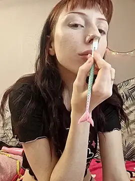  Alice 0-0 online show from 10/11/25, 08:13