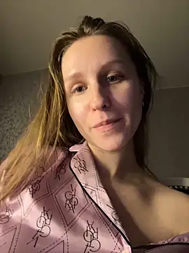 AnasteishaCharm online show from 12/24/24, 04:51