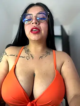 Devilsweet17 online show from 09/18/25, 12:07