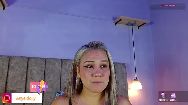 AnyellDolly online show from 01/14/25, 07:32