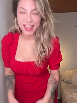 Karen San Miguel online show from 01/05/25, 02:17