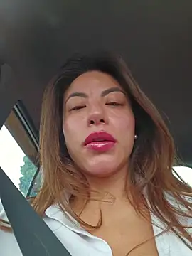 Karen San Miguel online show from 07/21/26, 04:42