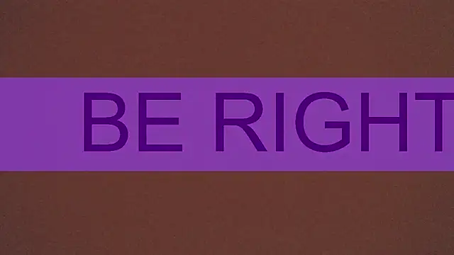 Snapshot of UniversitygirlQS chatting on 12/13/24, 12:53 UniversitygirlQS online show from 12/13/24, 12:53