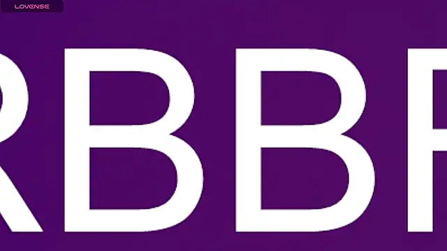 Snapshot of UniversitygirlQS chatting on 12/28/24, 05:02 UniversitygirlQS online show from 12/28/24, 05:02