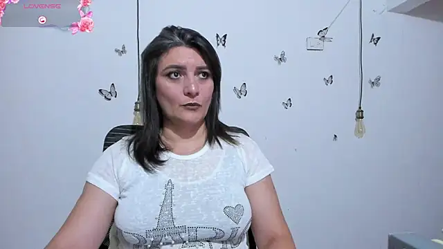 Amie Adams82  online show from 06/23/26, 01:31