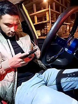 Snapshot of mosmar_20 chatting on 09/23/25, 12:35 mosmar 20 online show from 09/23/25, 12:35