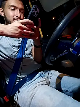 Snapshot of mosmar_20 chatting on 12/04/25, 12:09 mosmar 20 online show from 12/04/25, 12:09