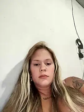 Snapshot of perolaar chatting on 02/19/25, 08:31 perolaar online show from 02/19/25, 08:31