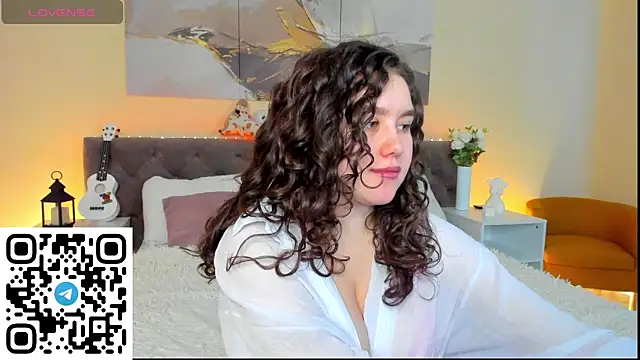 Ariella Sol online show from 01/31/25, 04:14