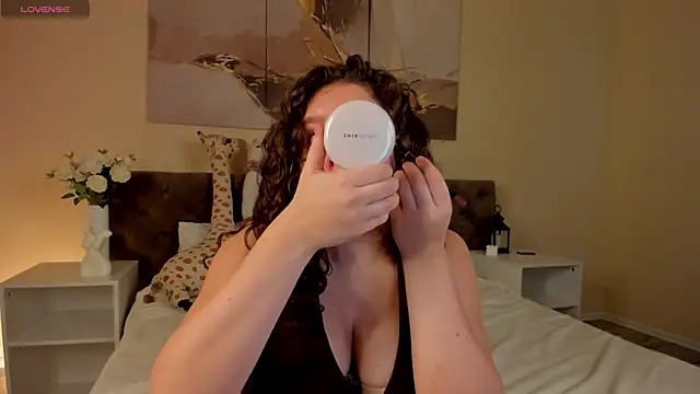 Ariella Sol online show from 07/29/26, 01:04