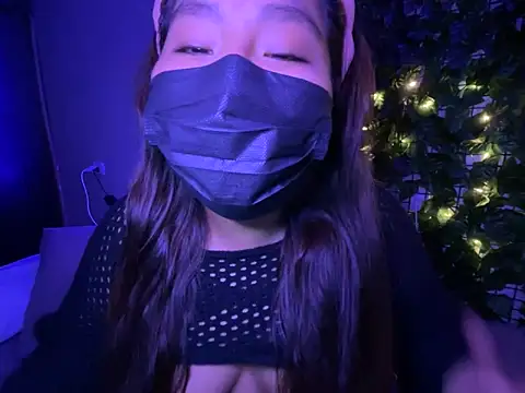 LunaXoxo online show from 03/23/25, 12:36