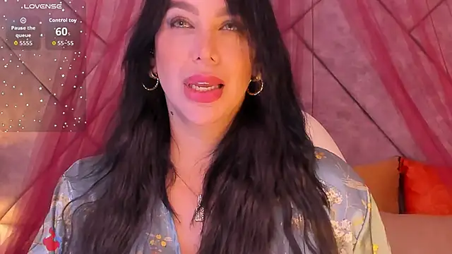 samara alabii online show from 10/06/25, 12:24